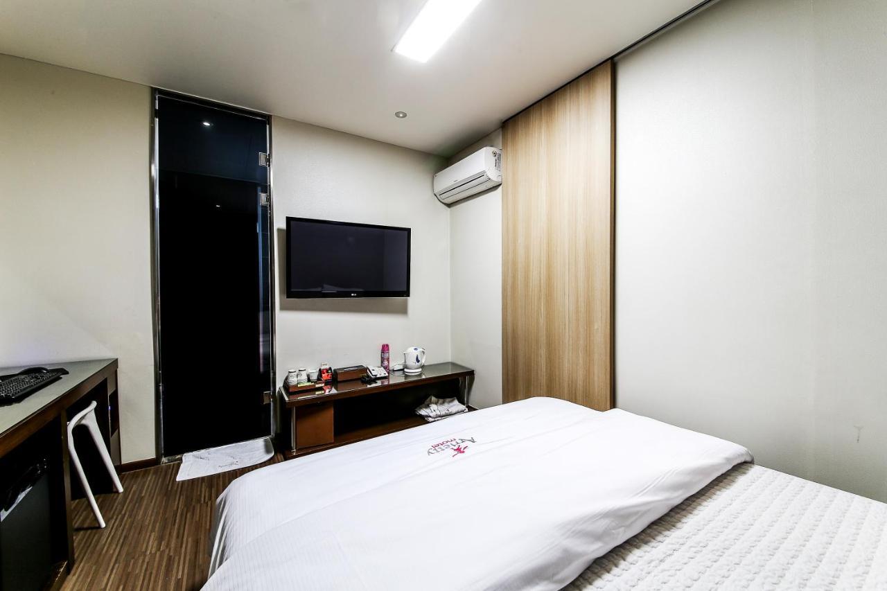 Gyeongju Arrietty Motel ภายนอก รูปภาพ