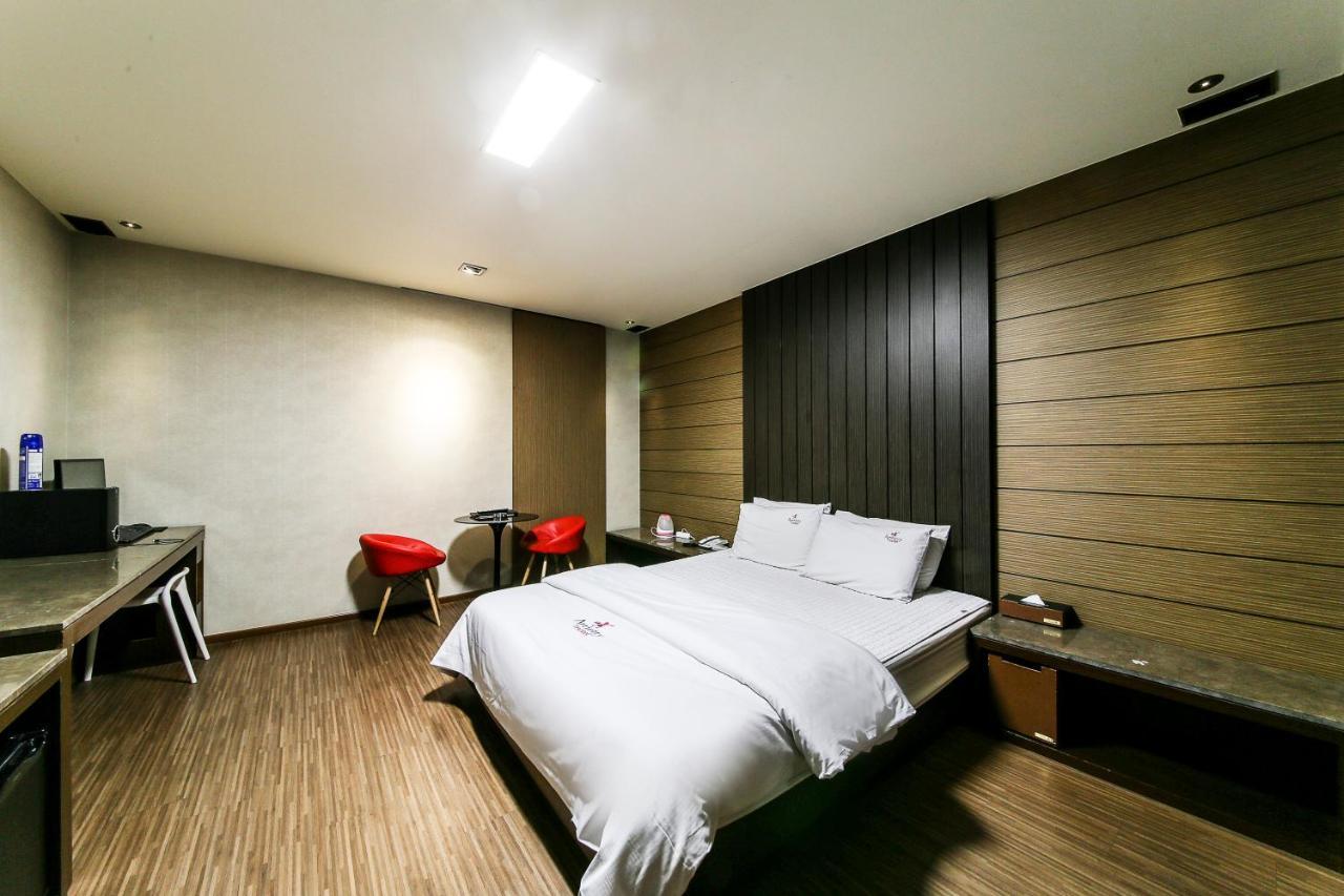 Gyeongju Arrietty Motel ภายนอก รูปภาพ