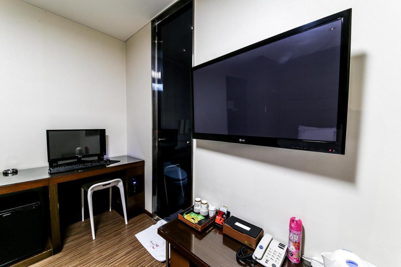 Gyeongju Arrietty Motel ภายนอก รูปภาพ