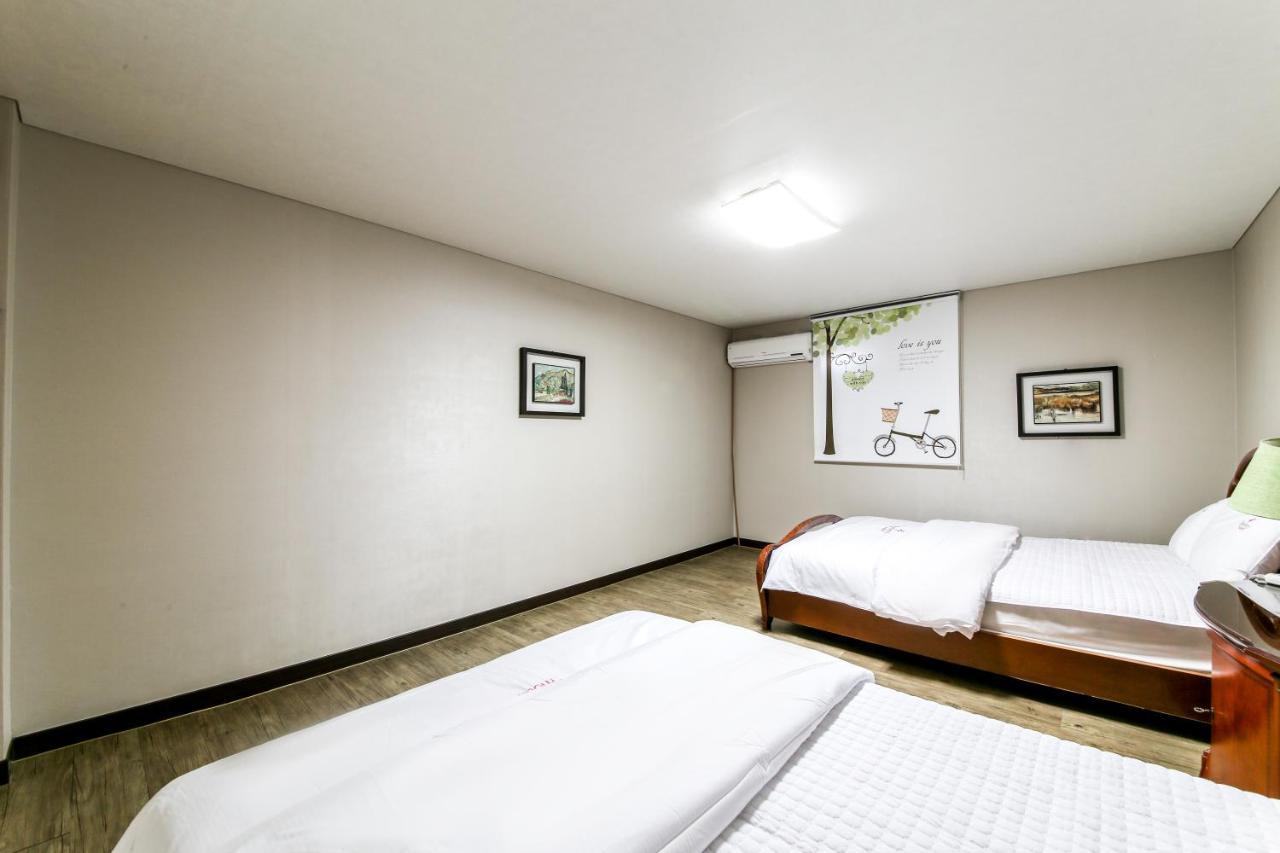 Gyeongju Arrietty Motel ภายนอก รูปภาพ
