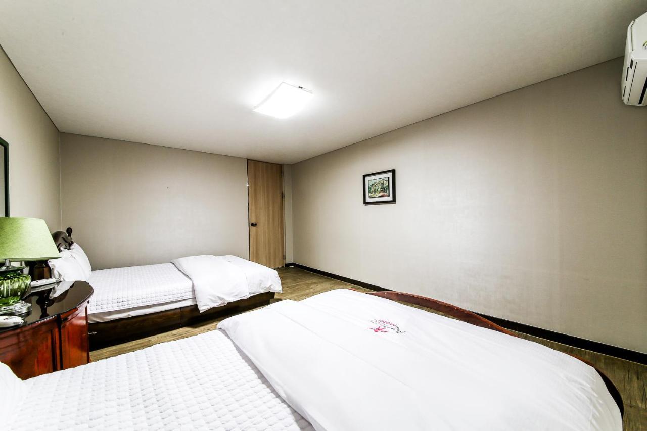 Gyeongju Arrietty Motel ภายนอก รูปภาพ