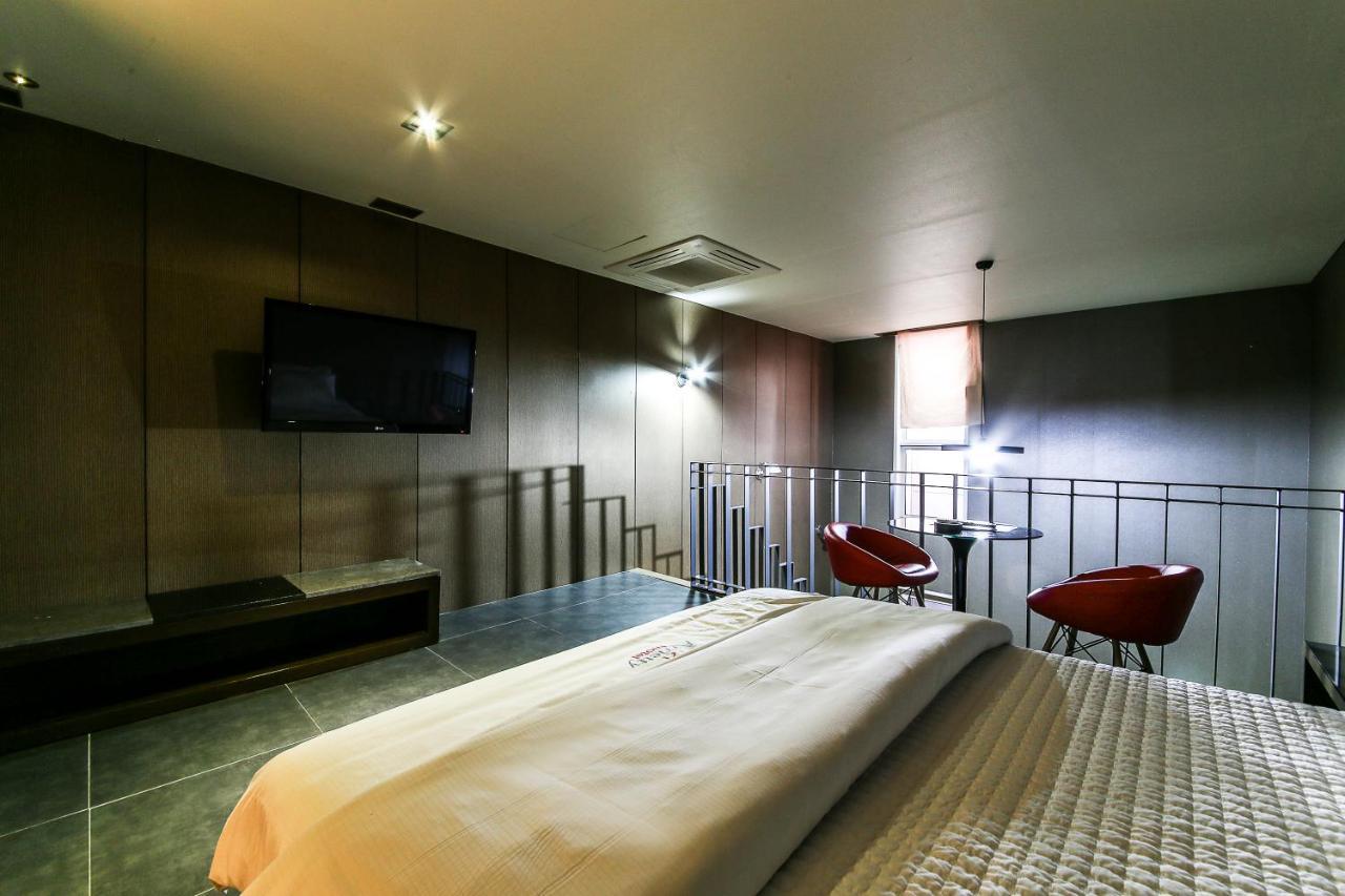 Gyeongju Arrietty Motel ภายนอก รูปภาพ