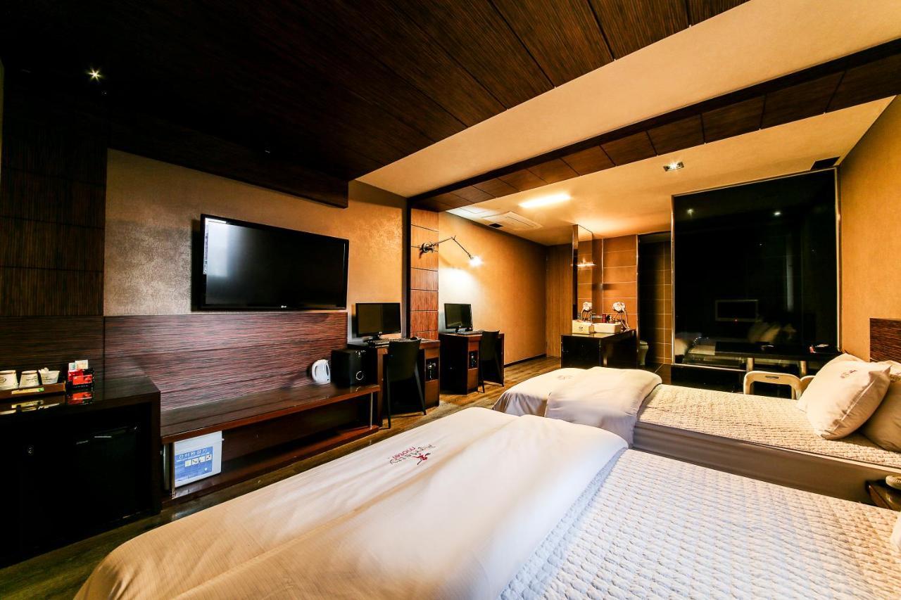 Gyeongju Arrietty Motel ภายนอก รูปภาพ