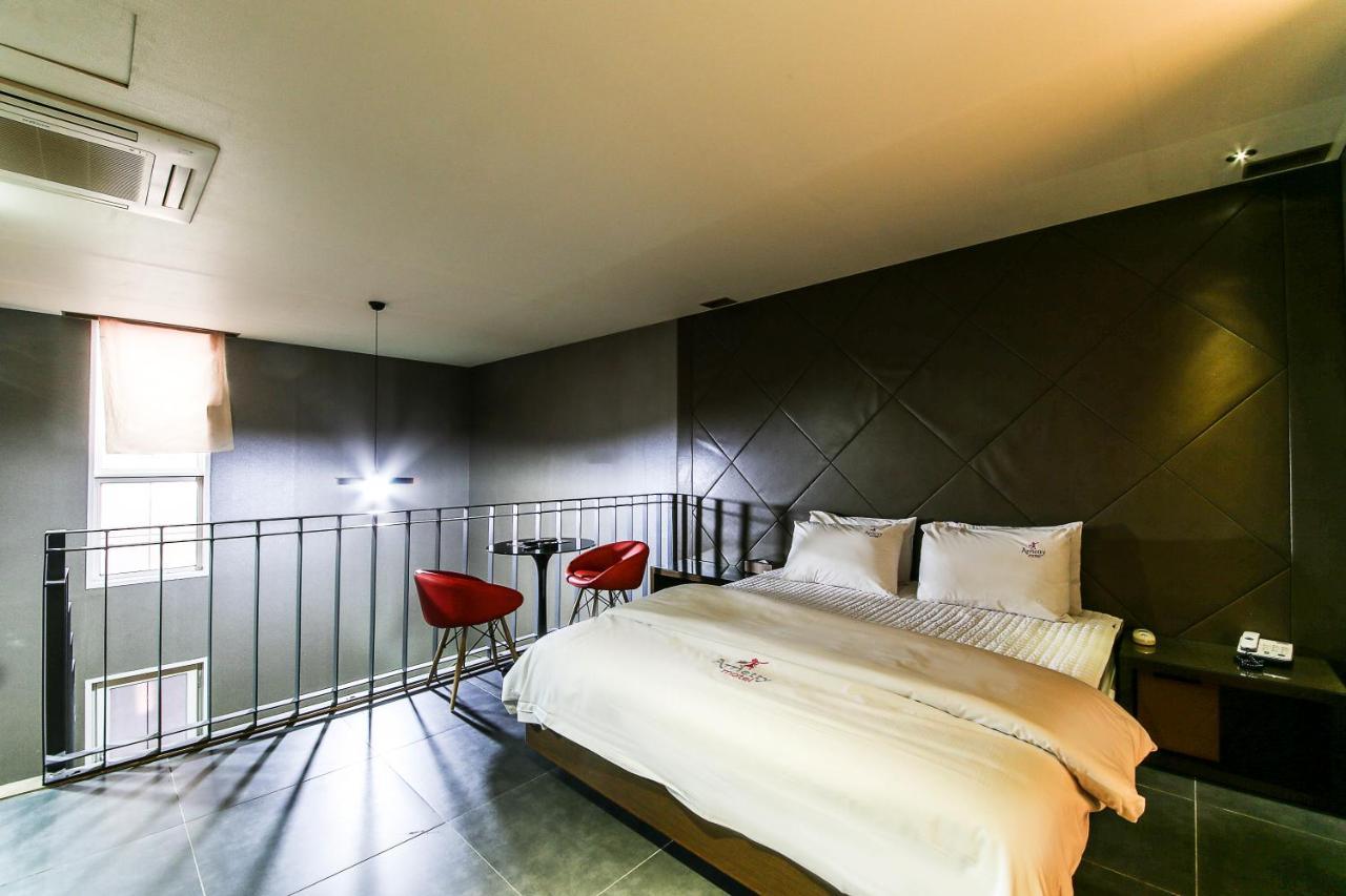 Gyeongju Arrietty Motel ภายนอก รูปภาพ